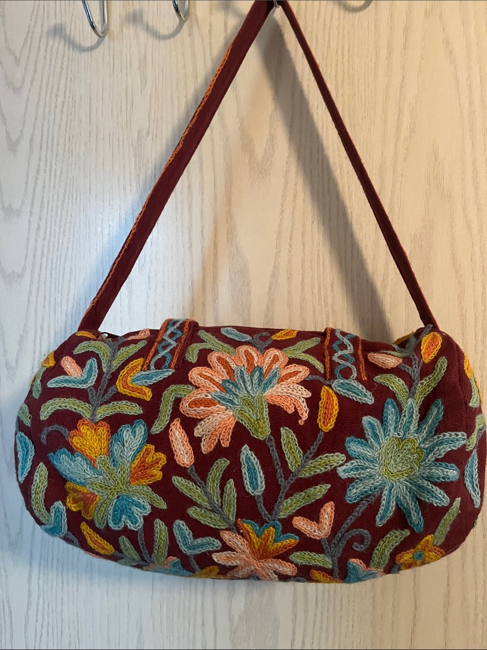 Embroidered Floral Shoulder Bag in Burgundy